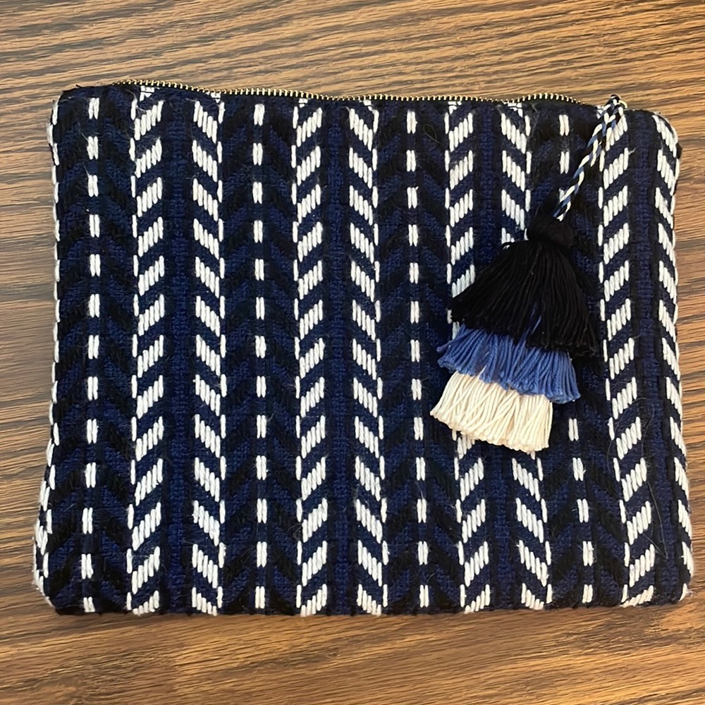 Sole Society woven wristlet tassel clutch navy blue black and white
